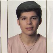 Estudiante de Ingeniería con experiencia dando clases a alumnos de Primaria y ESO. Imparto Matemáticas, Ciencias e Inglés.